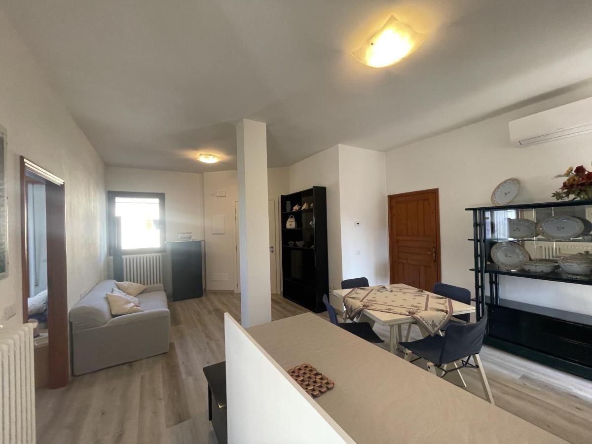 Ferienwohnung Oasi Di Relax Santa Maria di Scacciano Exterior foto