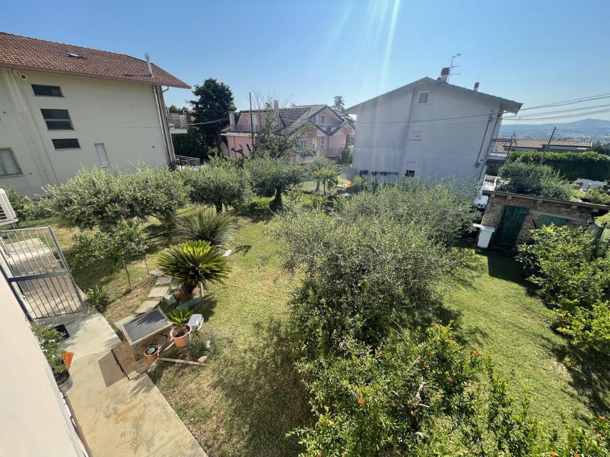 Ferienwohnung Oasi Di Relax Santa Maria di Scacciano Exterior foto
